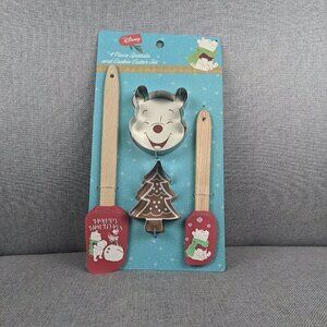 Disney Winnie the Pooh 4 Piece Baking Set